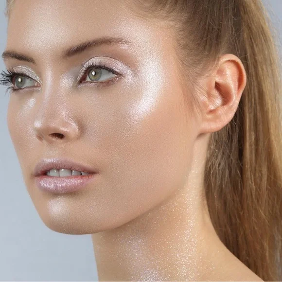 Stila Silverlake Heaven’s Dew All Over Glimmer 3.97 g - Picture 4 of 8